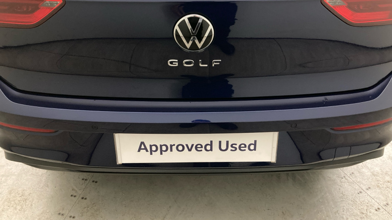 Volkswagen Golf 1.5 TSI 150 Life 5dr Petrol Hatchback